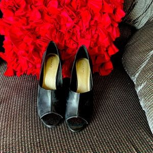 Tahiri heels black